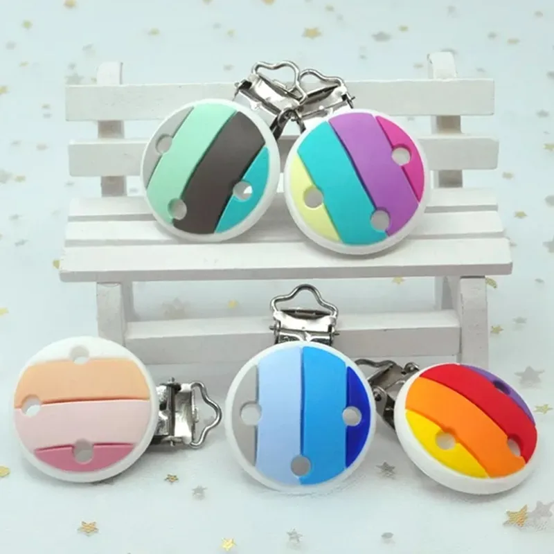 

5pcs Silicone Pacifier Clips Silicone Teething Chain Cartoon Rainbow Color Clip Baby Teether Dummy Nipple Holder Accessories