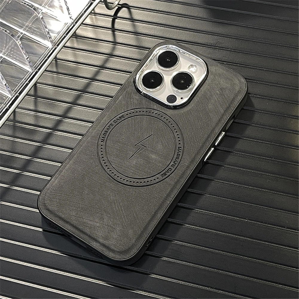 

Luxury Leather Case for iPhone 11 12 14 13 Pro Max XR Xs X 7 8 Plus Shockproof Magnetic Matte Cover with Microfiber Lining