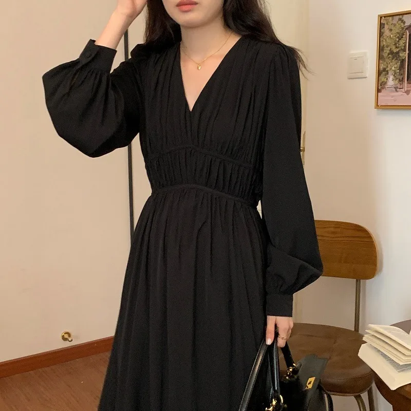 

WDMSNA Elegant V-neck Pleated Vestidos Elegantes Para Mujer Autumn New Style Puff Sleeve Dress for Women 2022 Slim Waist Robe