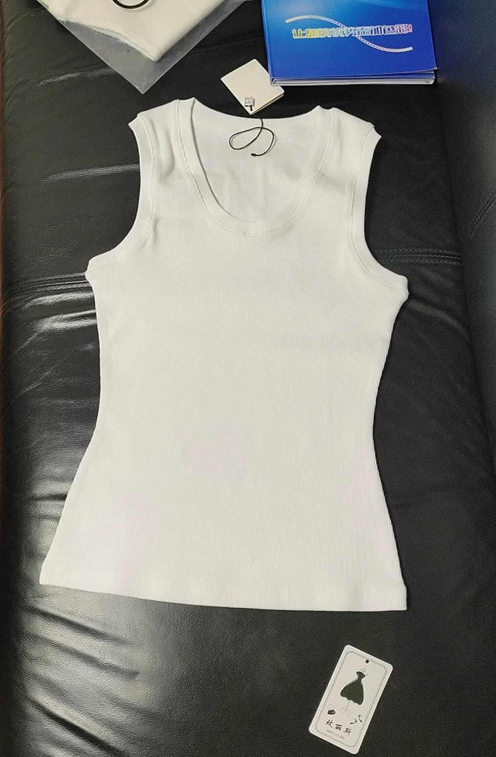 

1846 Anagram L Logo Classic Luxury Brand Design Designer Women Summer Embroidered Elastic Vest Versatile 127411 Top Tank Crop L1