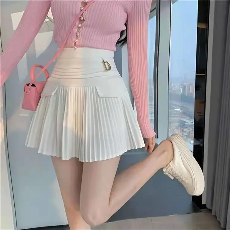 White Pleated Skirts Women High Waist Mini Skirt Metal Letter D Design A-Line Clubwear Korean Sexy Streetwear Show Solid Casual