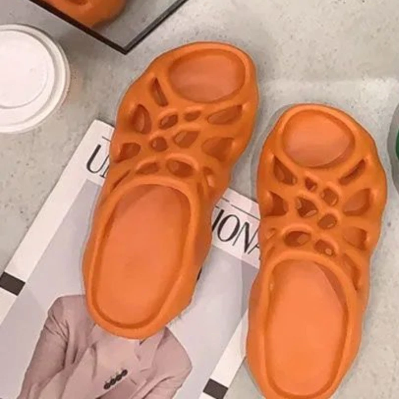 Ladies Summer Slippers Eva Hole Thick Bottom Home Students Wear Sandals and Slippers  Zapatillas De Mujer  Shoes for Women