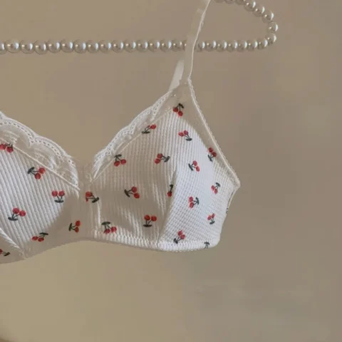 Korean Simple Lace Cherry Print Seamless Girl's Bra Cute Gathered Thin Breathable Bra Wire Free Elastic Comfortable Bra Lingerie