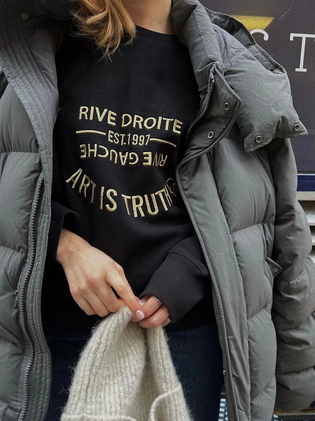 

Женский свитшот с вышивкой и надписью, Осенний Дизайнерский Модный пуловер в уличном стиле, женские повседневные свитшоты, роскошные топы, ...