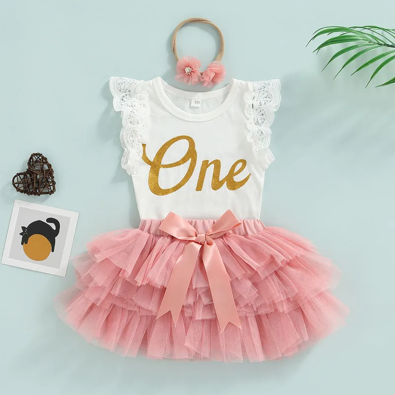 

Newborn Baby Girl Skirt Sets Summer Clothes 2023 Letter Lace Fly Sleeve Bodysuit Bow Gauze Short Skirt Headband 0 to 18 Months