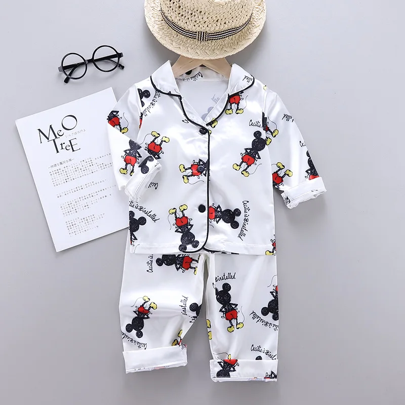 

Комплект пижам Disney для девочек и мальчиков, одежда для сна с Микки Маусом 2022, Женская милая мультяшная ночная рубашка, Детская Уютная домашн...