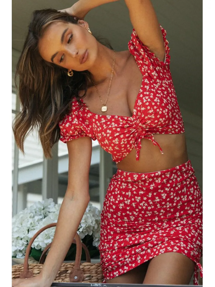 

2022 Summer Women Two Piece Sets Boho Floral Skirts Sets Ladies Short Sleeve V Neck Crop Tops Blouse and Mini Skirt Harajuku