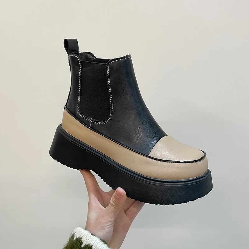 

British Style Martin Boots Female 2021 Autumn and Winter New Big Head Doll Shoes Thick Bottom Thin Boots Casual Short Boots