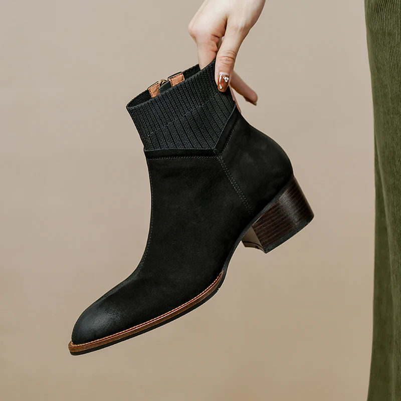

Retro Style 2022 Winter Women's Short Boots And Nude Boots Leather Western Boots Stylish Pointy Shoes Zippered Thick Heels