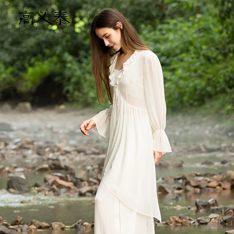 

Sweet White Lotus Leaf Lace Deep V Neck Flared Long Sleeves High Waist Design Georgette Pure Silk Sunscreen Cardigan WY070
