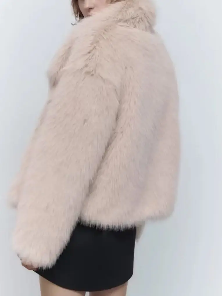 Spring And Autumn Women's Beige And White Fake Fur Lapel Long Sleeve Loose Jacket Warm Fashion High Street Style