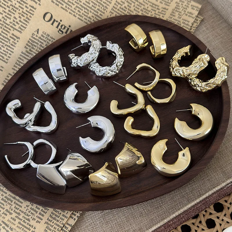 Женские серьги-кольца в стиле панк не пирсинг Крупные круглые клипсы с