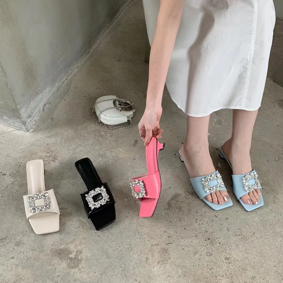 

Open Toe Women Slippers Beige Blue Black Pink Summer Casual Slides Thin Low Heels Rhinestone Crystal Buckle Strap Slip On Mules