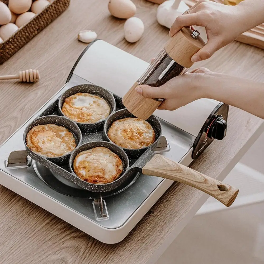 

New 2/4 Hole Frying Pot Pan Thickened Omelet Pan Non-Stick Pancake Steak Pan Universal Induction Cooker Breakfast Maker Cookware