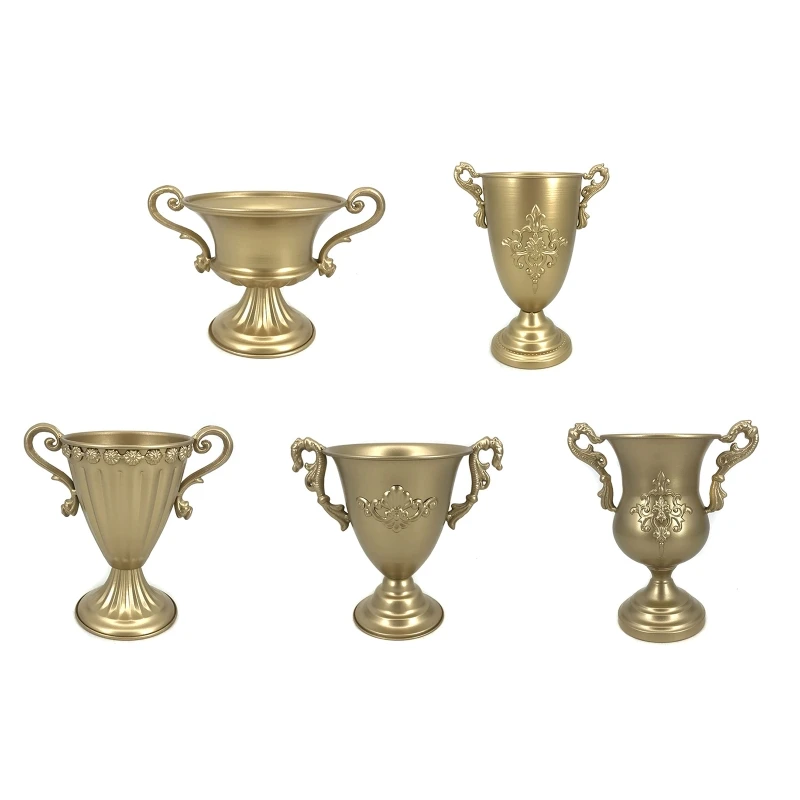 

Металлическая ваза-труба, композиции из искусственных цветов для годовщины церемонии