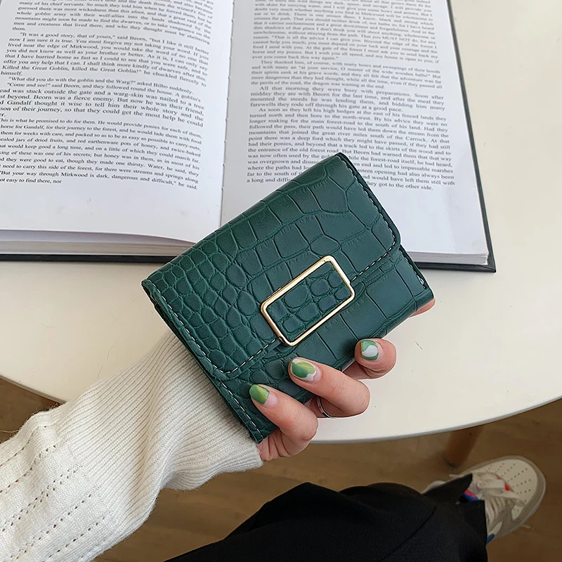 

Women's New Short Wallet Solid Color Simple Leather Purse Folding Card Holder Wallet Multi-Card Coin Purse Female Purse Clutch