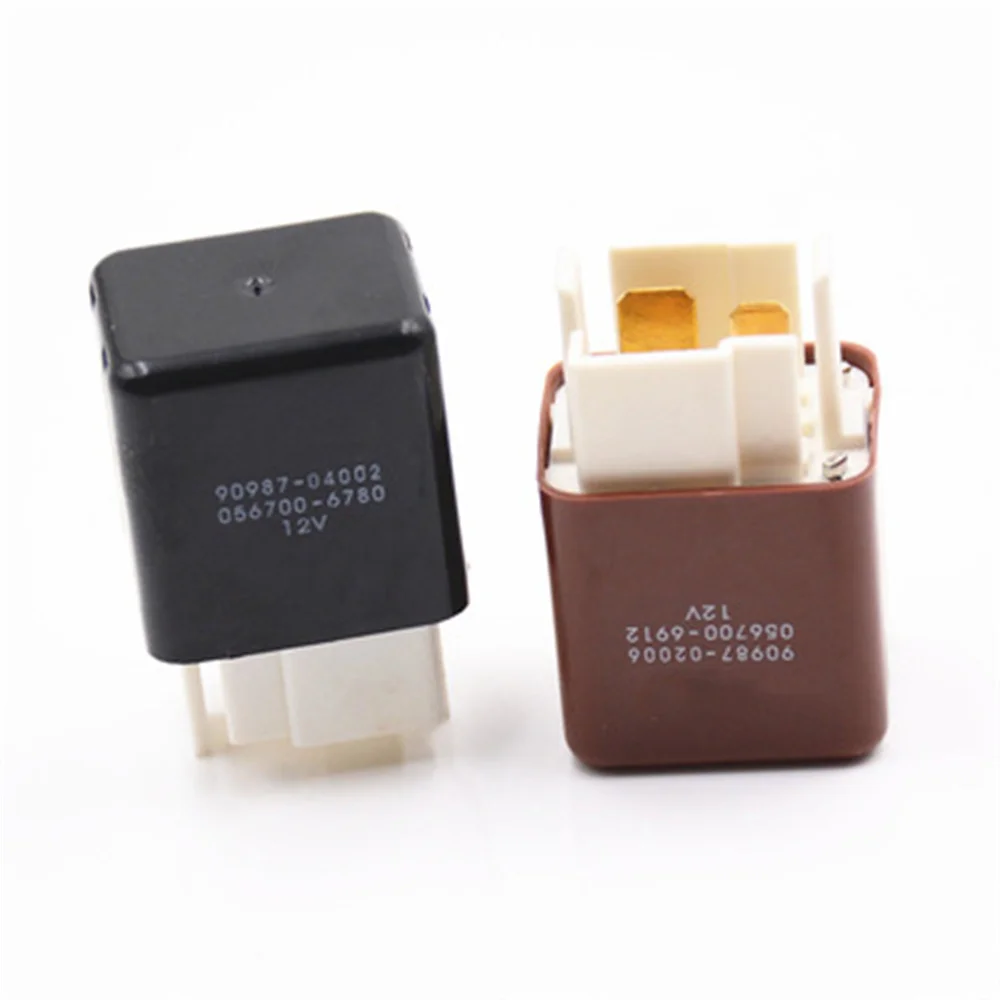 

1pcs Car headlight relay 12V 4pin 12V 5pin 90987 Auto relay
