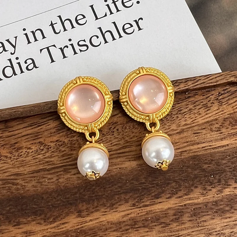 

Minar Vintage Imitation Pearl Long Drop Earrings for Women Gold Color Metal Round Geometric Pendant Earring Statement Jewelry