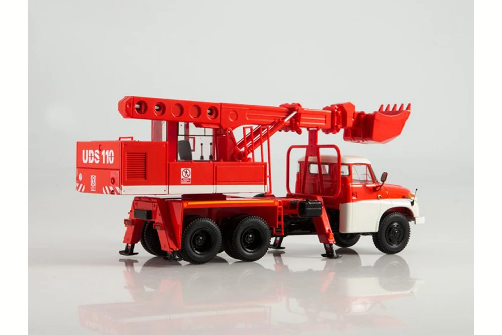 TATRA 148 EXCAVATOR UDS-110 (T-148) HASICI |