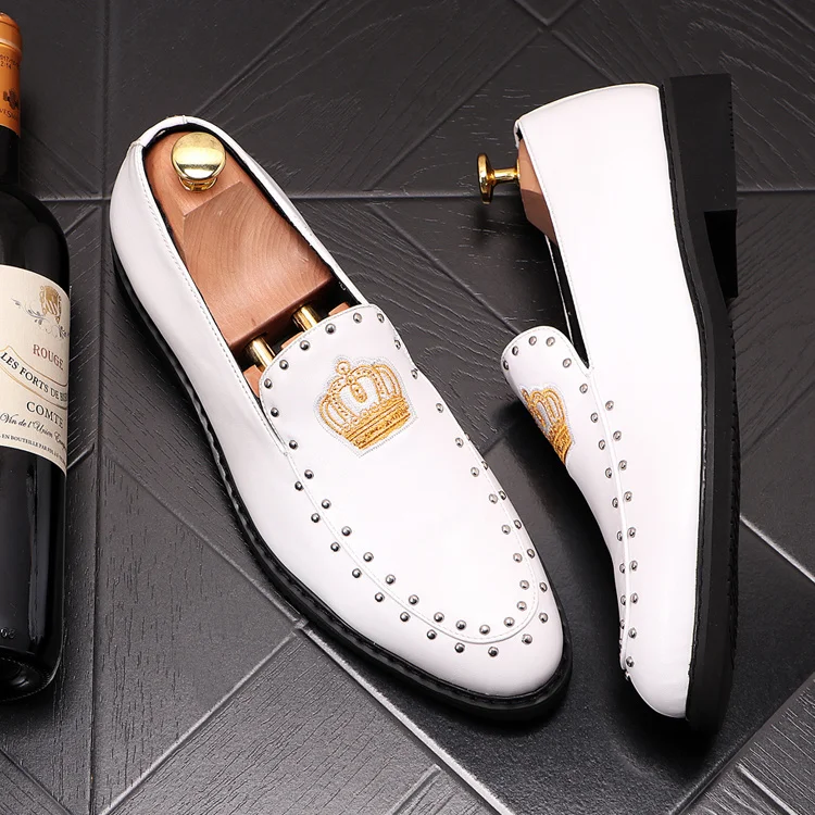 

wedding Men shoes formal dresses black white casual platform business slip-on lazy leather moccasins chaussure homme