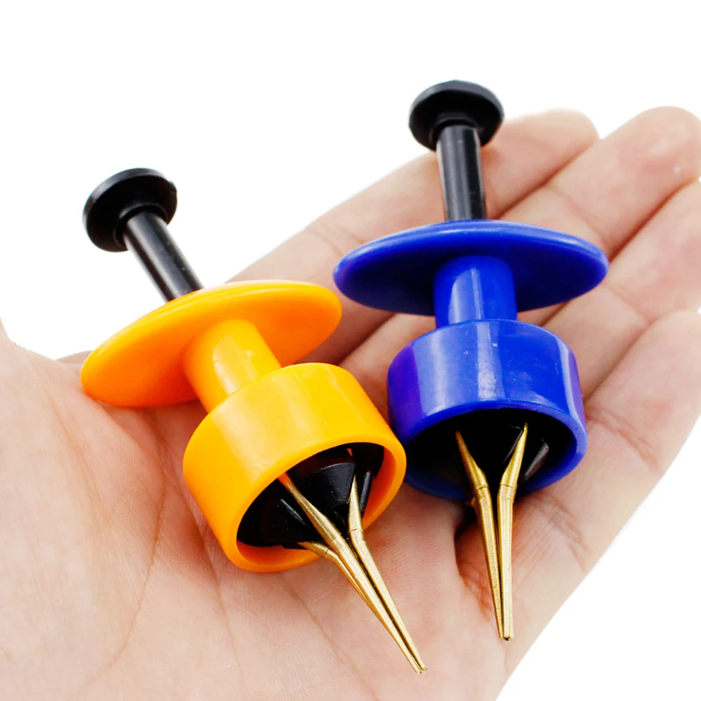 

1PCS Portable Fishing Baits Lightweight Clip Fishing Lures Professional Earthworm Bloodworm Clip Fishing Tackle Accessories