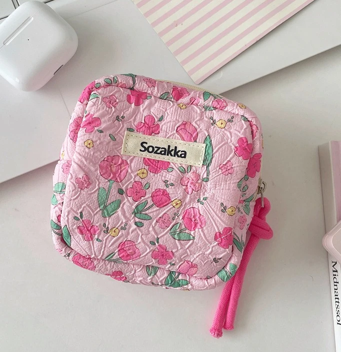 

Водонепроницаемая сумка для тампонов Ravel