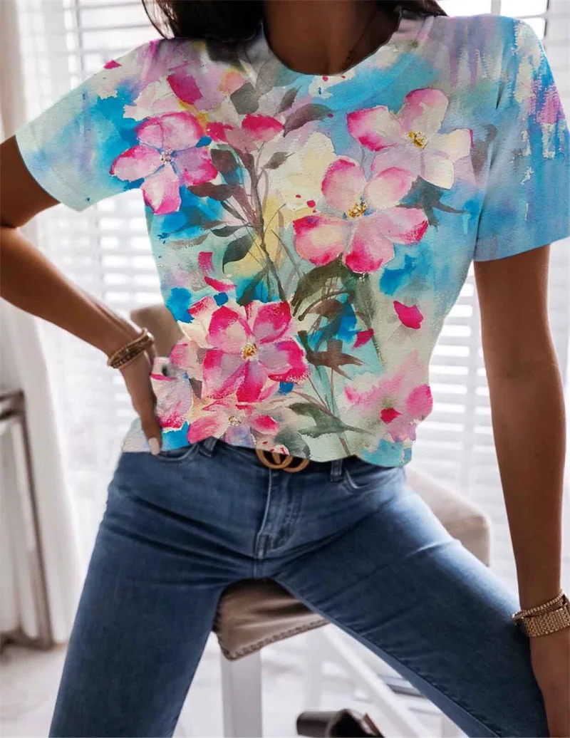 

Женская хлопковая футболка с коротким рукавом, круглым вырезом и цветочным принтом