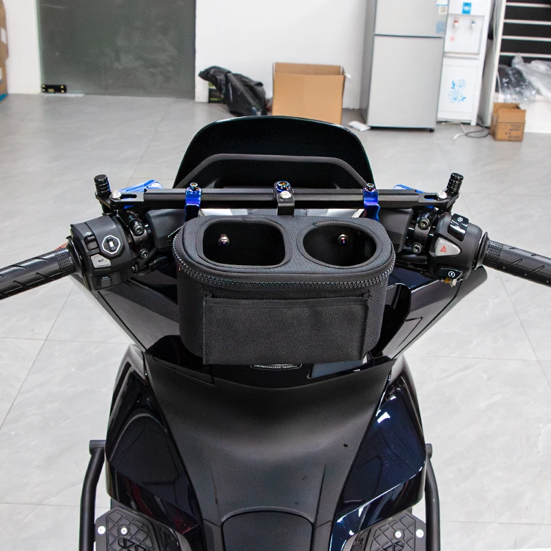 Фото Держатель для бутылки с водой/стакана на руль мотоцикла/скутера Honda PCX160 PCX-160 125, сумка-органайзер, модель 2025 года №2