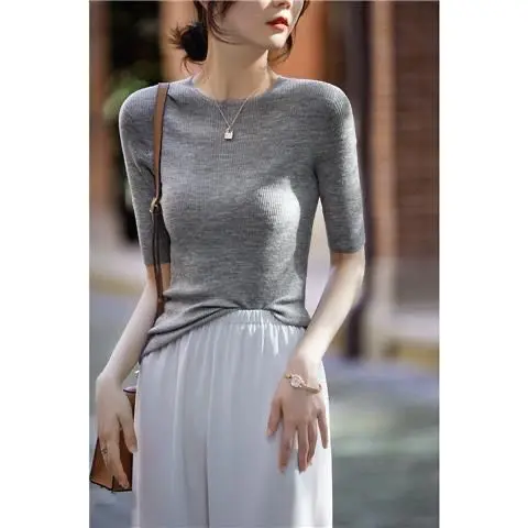 Женская Летняя трикотажная футболка из вискозы с круглым вырезом тонкий свитер