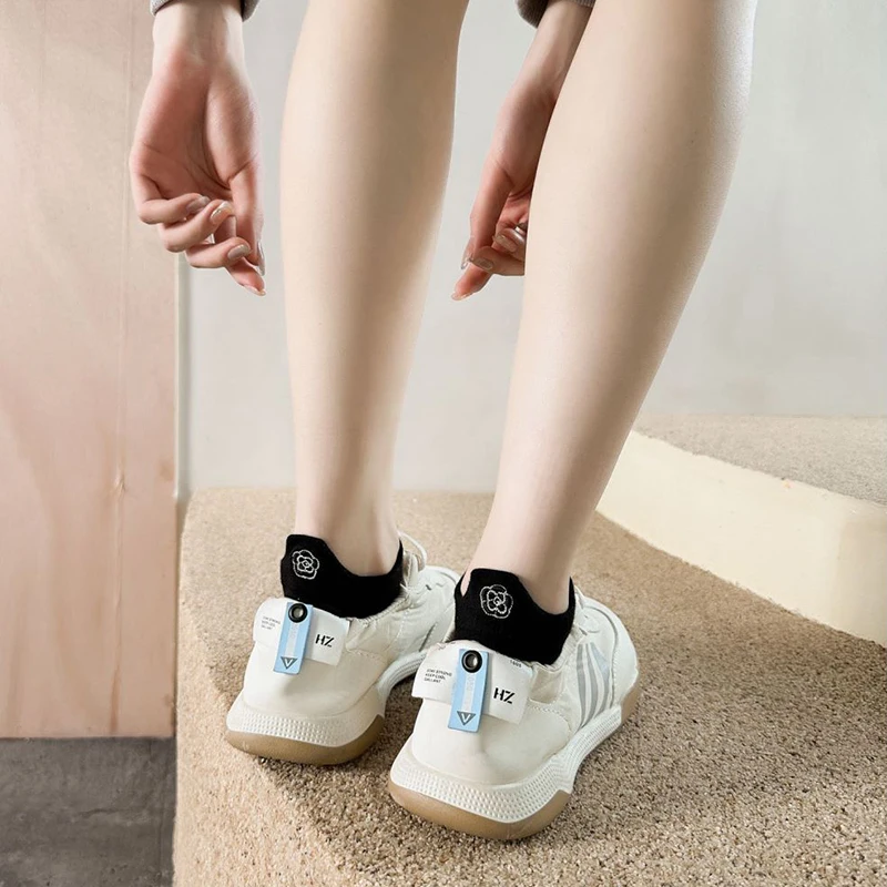 Новое поступление мягкие хлопковые носки женские милые белые черные короткие в