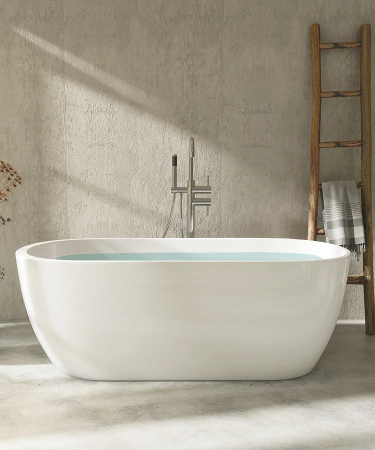 Ванна в маленькой квартире с сердечками для девушек онлайн-знаменитостей