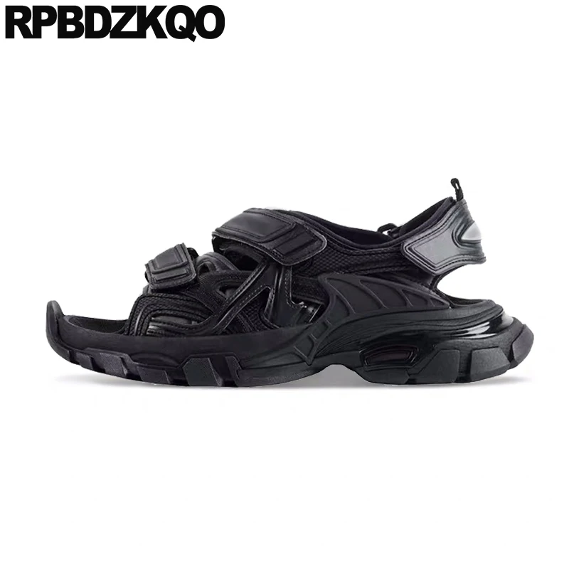 

Женские кожаные кроссовки на плоской подошве, повседневные синие дизайнерские босоножки известного бренда, спортивные черные кроссовки на...