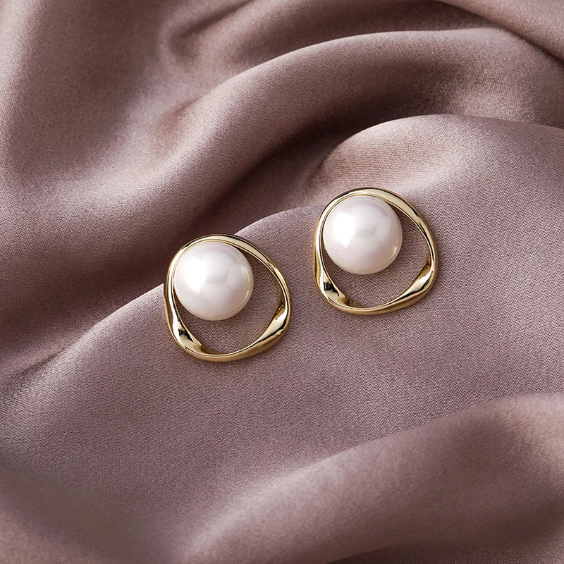 

Minar Korean Fashion Oversize Simulated Pearl Earrings for Women Hollow Gold Color Metal Geometric Drop Earrings Bridal Jewelry