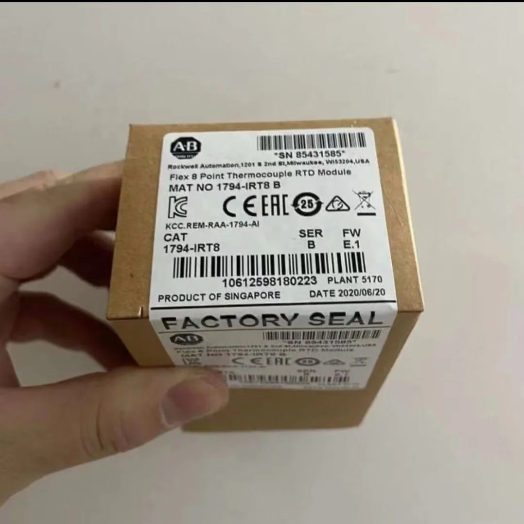Модуль PCL 1794-IRT8 1794-IT8 новая оригинальная фотография