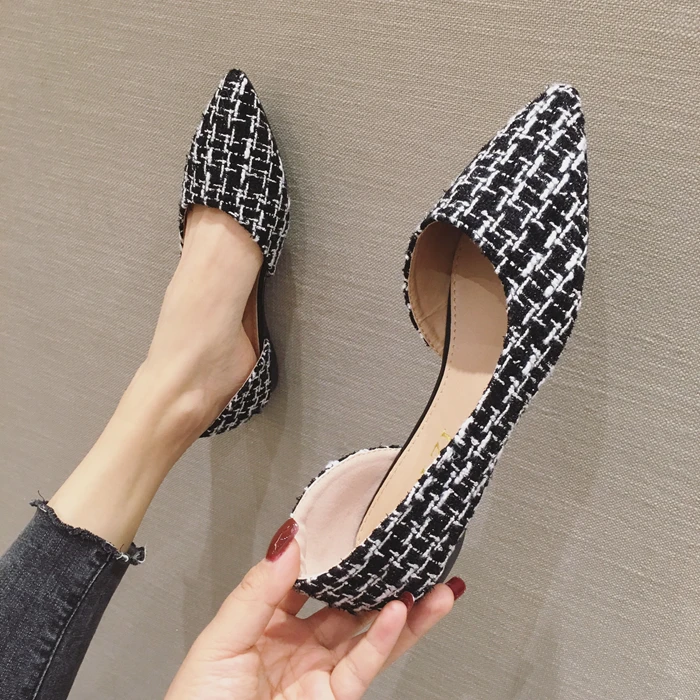 

Women Flat Heel Shoes Summer Office Lady Working Shoes Flats Classic Plaid Pointed Toe Shallow Mouth Slip on Walking Shoes 31 32