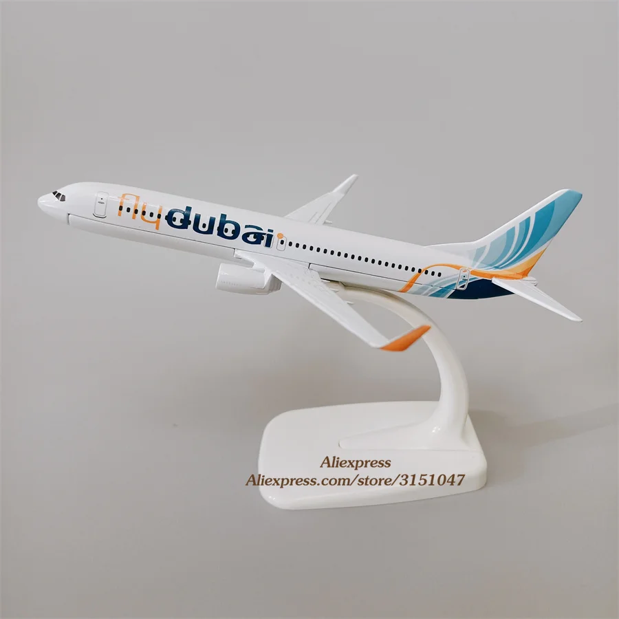 Модель самолета Deicast из металлического сплава 16 см масштаб 1: 737 |