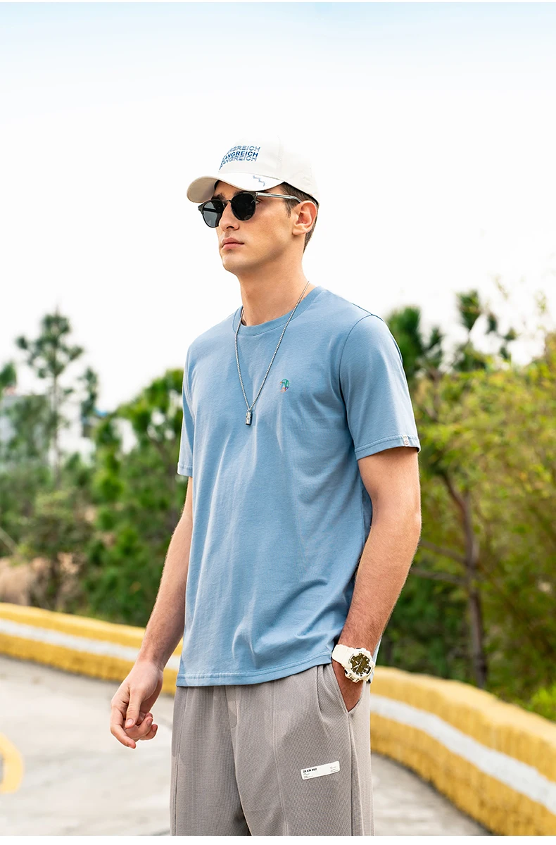 

Y1638 Simple Colorful Embroidered Half Sleeve Round Neck Smooth Men's Short Sleeve T-Shirt