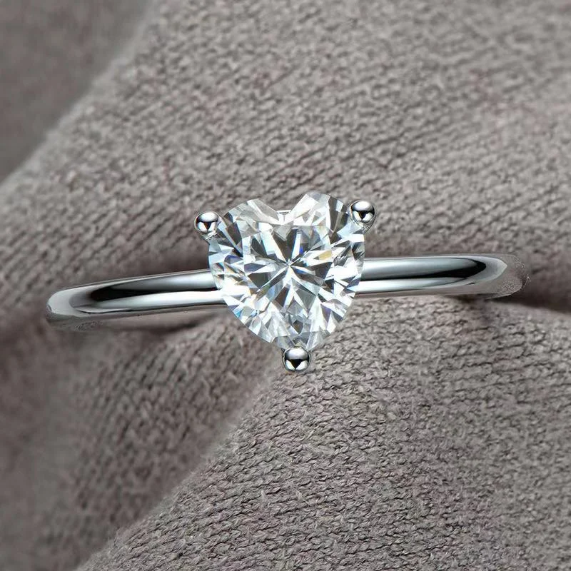 

Heart Cut Moissanite Engagement Rings 1CT 2CT White D Sterling Silver Diamond Wedding Band Pass Diamond Test Promise Ring