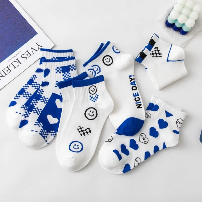 

Women's Socks Women Cute Love Heart Print Plaid Smiley Cotton Harajuku Girl Female White Blue Kawaii Sock Dropshipping Wholesale