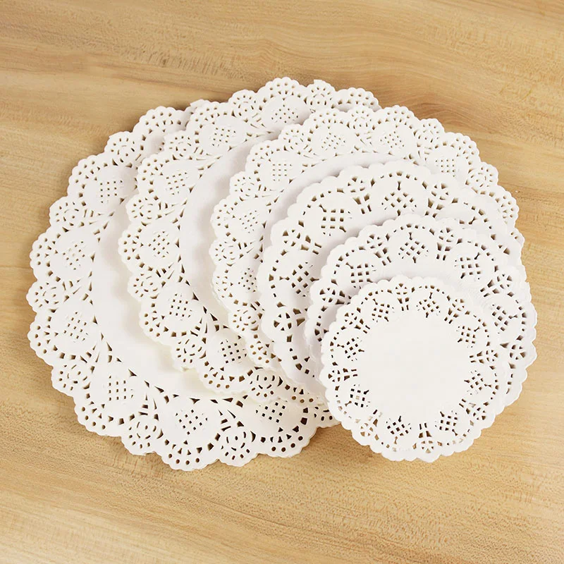 

100pcs Round Hollow Macrame Placemat White Cake Dessert Moussue Background Paper For Wedding Holiday Hotel Party Table Ornaments