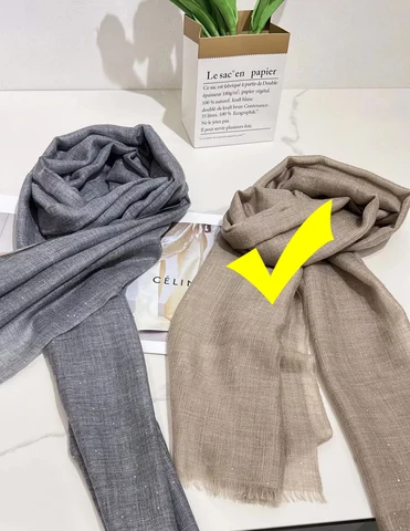 Кашемировая мерцающая шаль  Vogue Studio