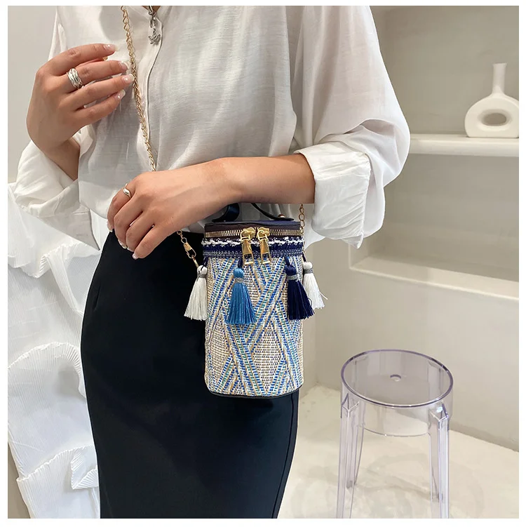 

National Style Shoulder Bags for Women Barrel-Shaped Crossbody Bag Purse Small Lady Messenger Bag Tassel Handbag Totes Pouch