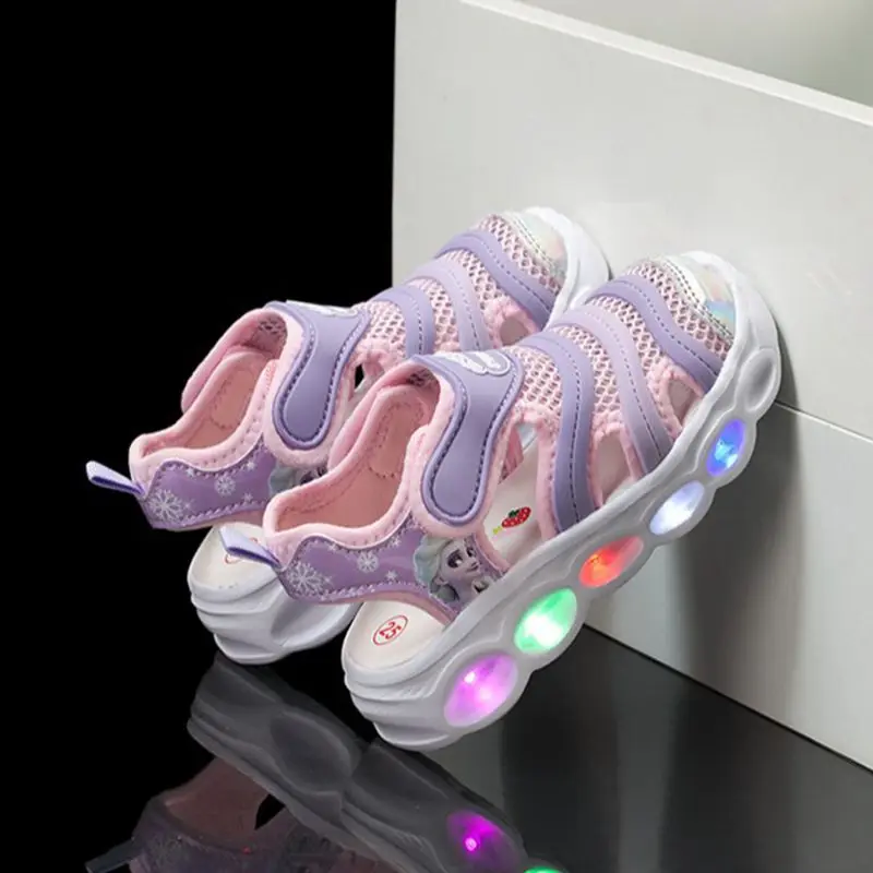 Летние сандалии для мальчиков и девочек мультяшный Человек-паук Холодное сердце