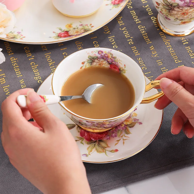 Маленький цветочный фарфоровый кофейный стакан и блюдо набор с большой емкостью