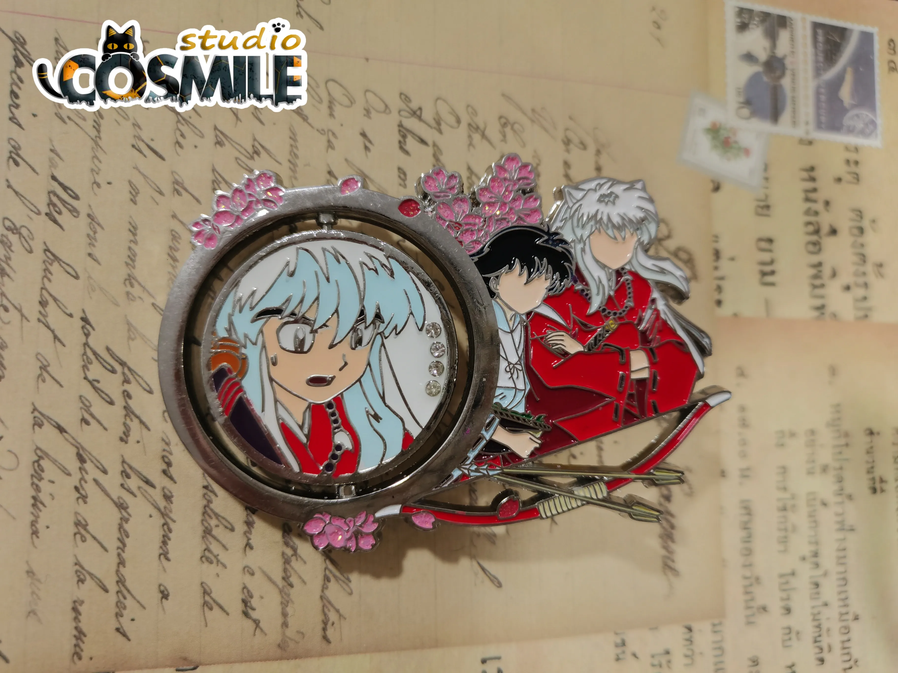 

Anime Animation Inuyasha Higurashi Kagome Sweet Couple CP Limited Metal Badge Brooch Pin Collection Sa