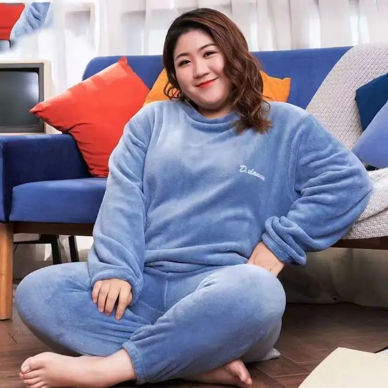 Осенне-зимняя Пижама утепленная из кораллового флиса 100 кг