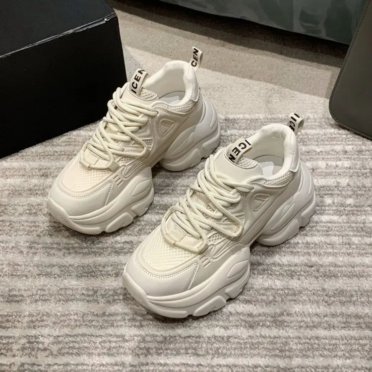 

Genuine Leather Sports and Leisure Shoes for Women's Spring, Summer, and Autumn 2023 New Mesh Breathable Casual Running Shoes