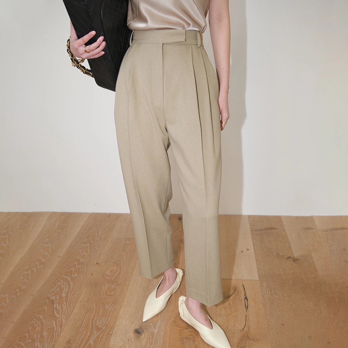 

Брюки Женские однотонные с завышенной талией, до щиколотки