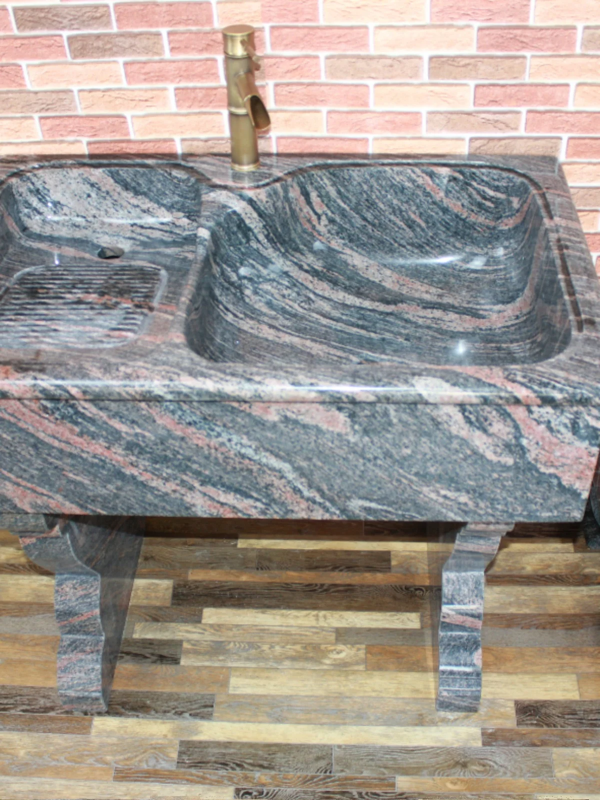 Ванна для стирки со встроенной мойкой