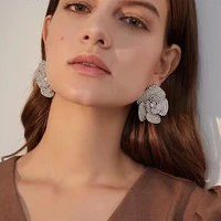 shiny rhinestone 3d rose flower stud earrings wedding jewelry for women luxury crystal geometric round bouquet drop earrings